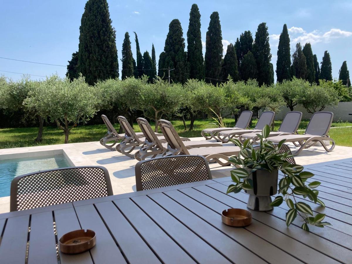 Willa San Zusto, 1600 M2 Plot Area, Heated Pool With Hydromassage Zone Galižana